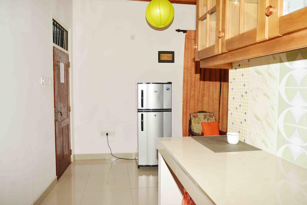 نيجومبو Sampathaa Residence المظهر الخارجي الصورة