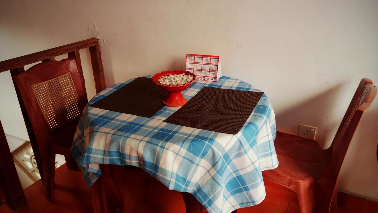 نيجومبو Sampathaa Residence المظهر الخارجي الصورة